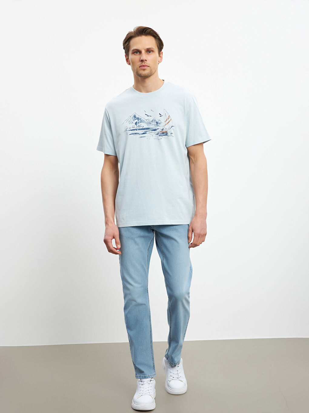 LCWAIKIKI Classic Crew Neck Printed Men's T-Shirt -S5EF52Z8-L8Y