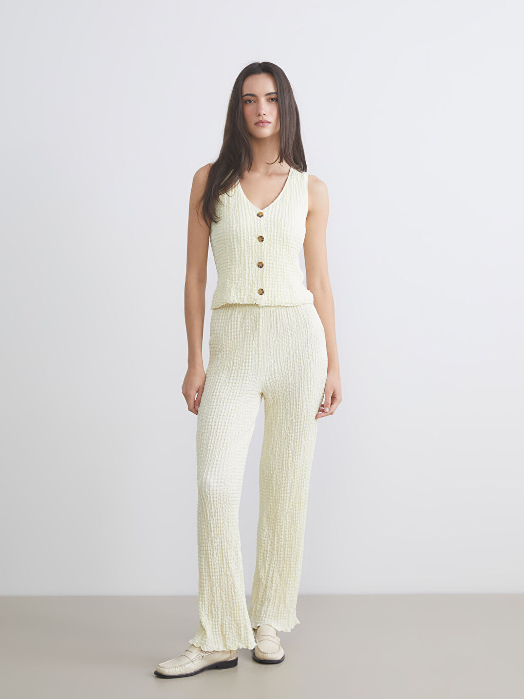 Sarı Beli Lastikli Dokulu Kadın Pantolon-3