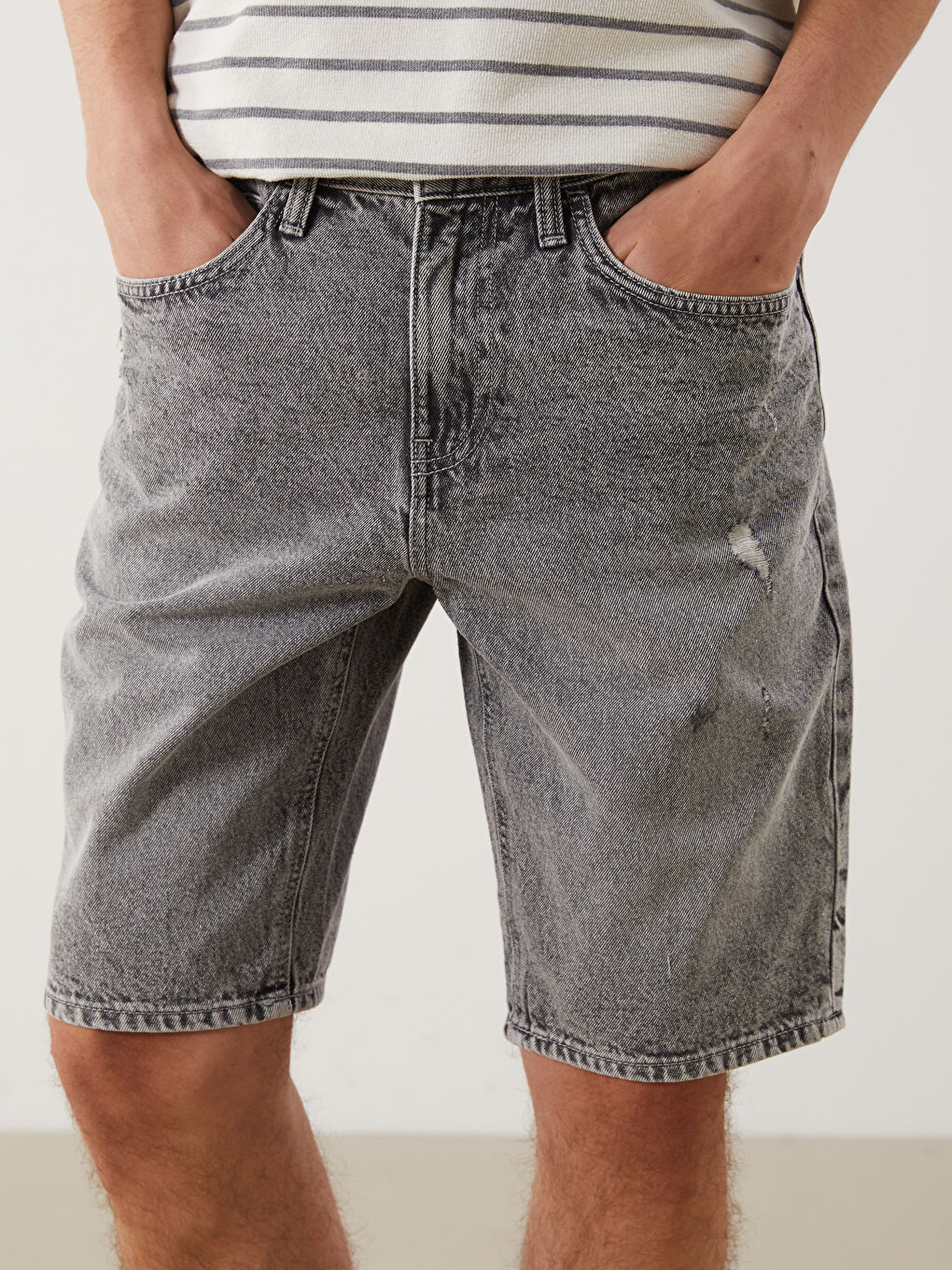 LCW Jeans Standart Kalıp Erkek Jean Şort -S5EH19Z8-GRD