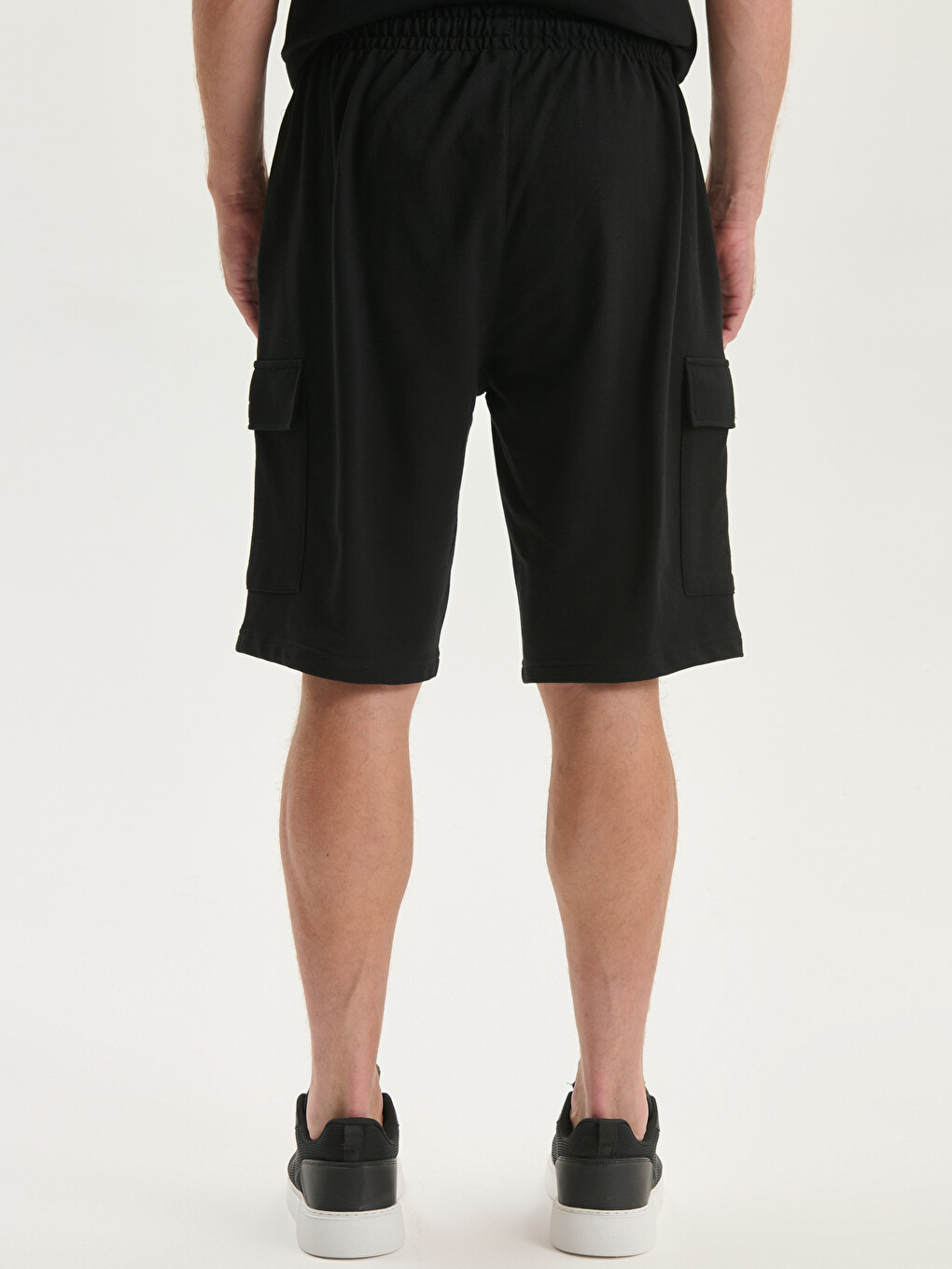 Siyah Slim Fit Erkek Kargo Şort-3