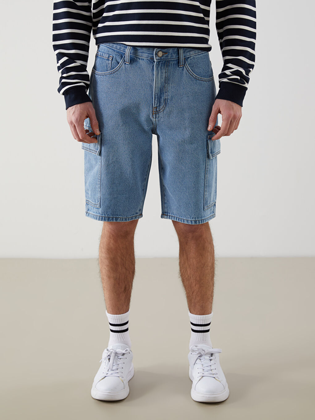 Standard Fit Men's Denim Shorts -S5EI15Z8-311