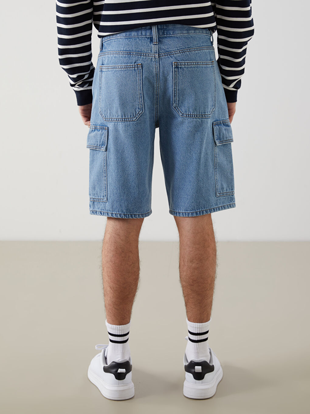 Standard Fit Men's Denim Shorts -S5EI15Z8-311