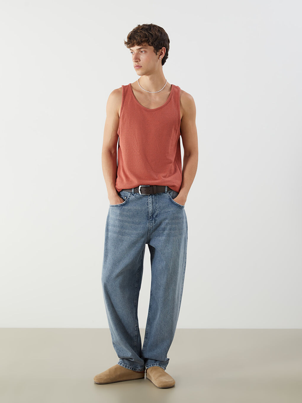 Kahverengi Bisiklet Yaka Erkek Kolsuz Tişört-1