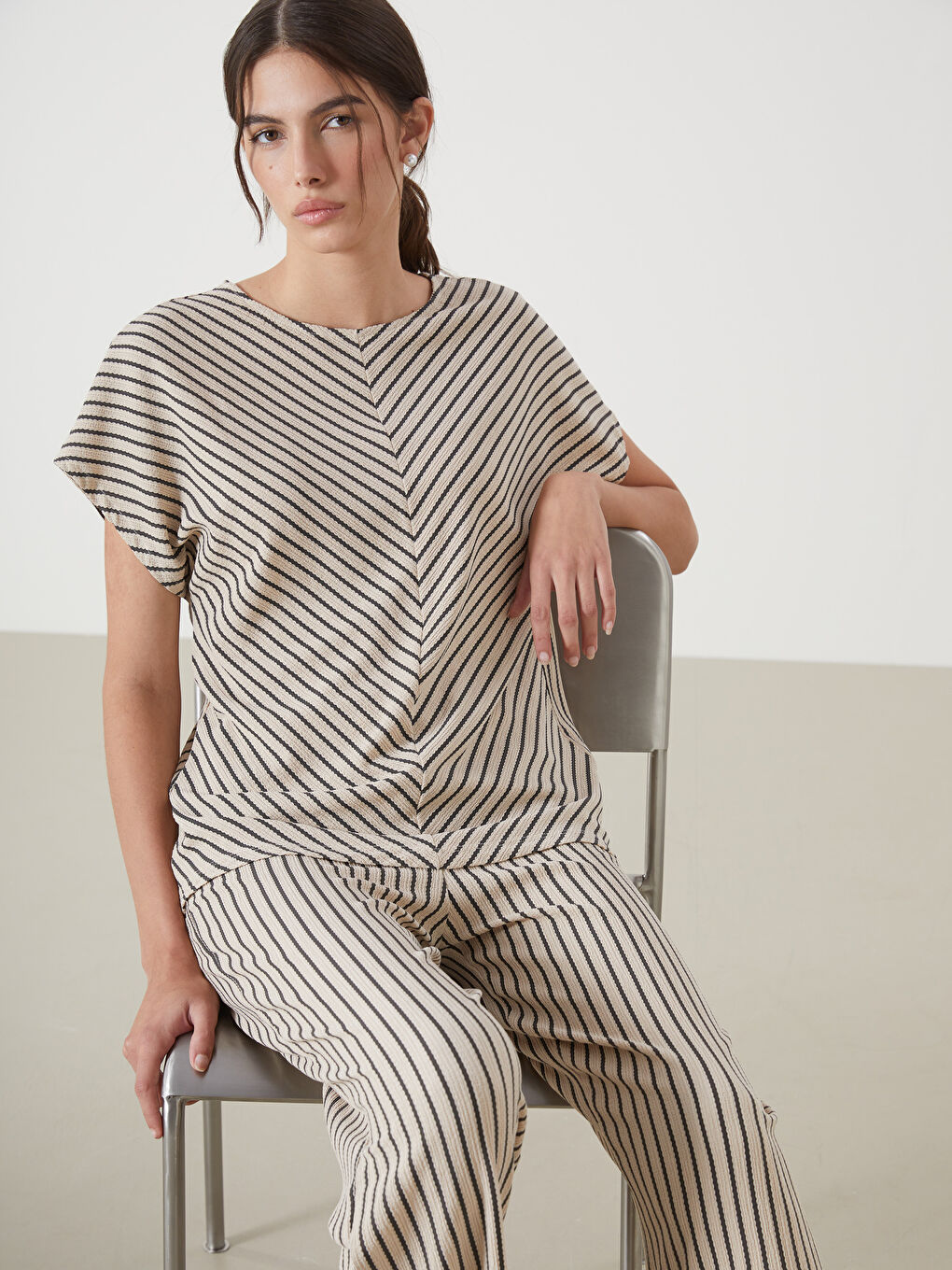 Crew Neck Striped Women T-Shirt -S5EJ44Z8-ELZ