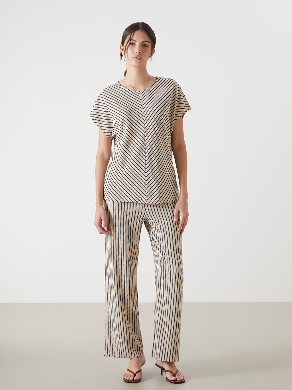 Crew Neck Striped Women T-Shirt -S5EJ44Z8-ELZ