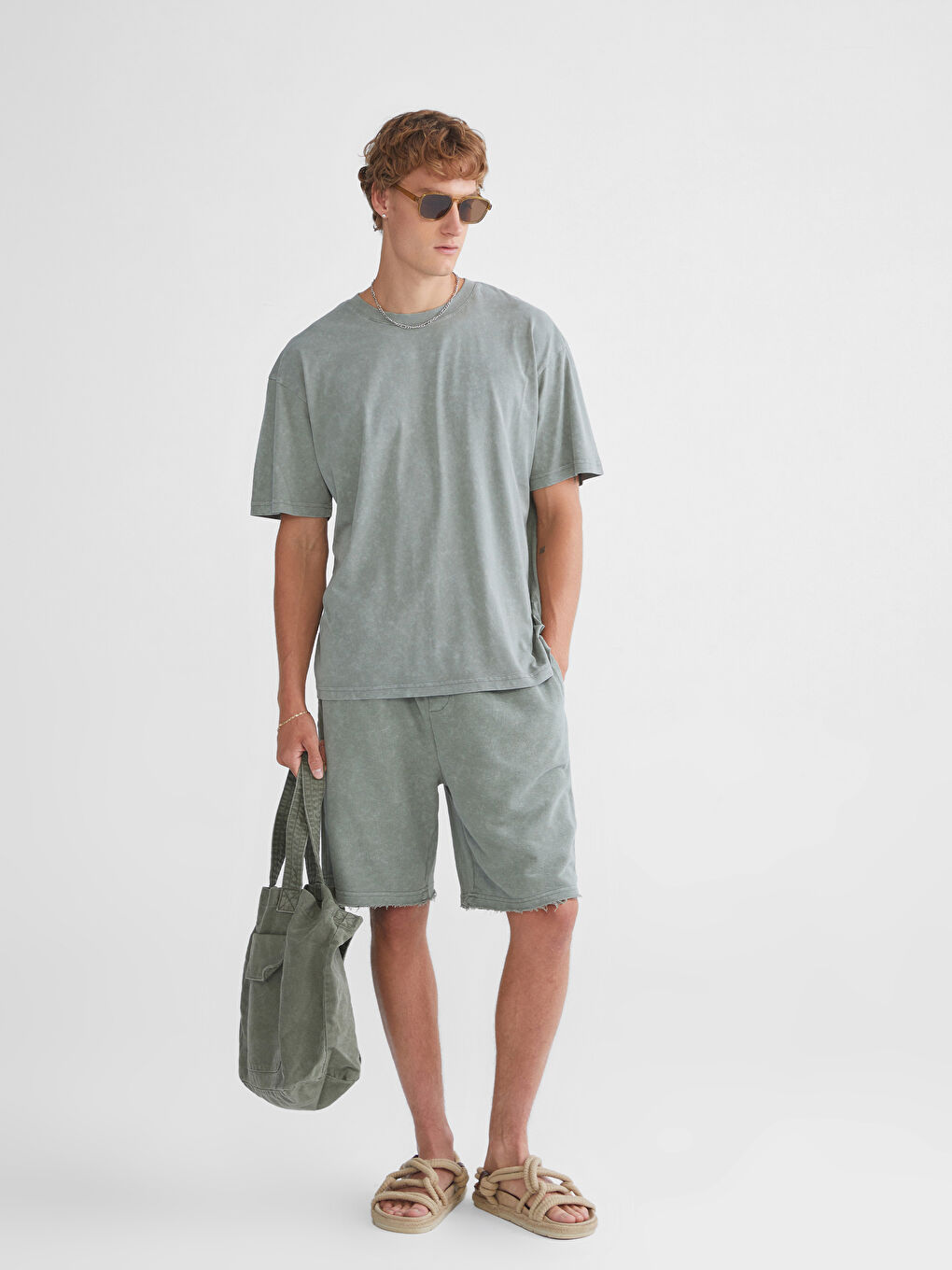 Футболка мужская из джерси с круглым вырезом-2