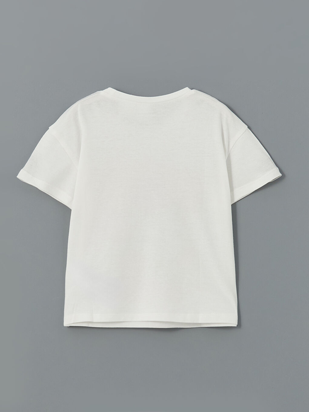 تيشيرت للبنات مطبوع عليه Minnie Mouse-3