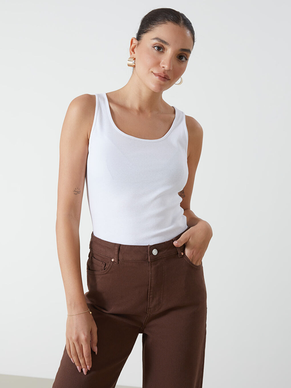 U-Neck Women's Athlete -S5EM09Z8-Q6K