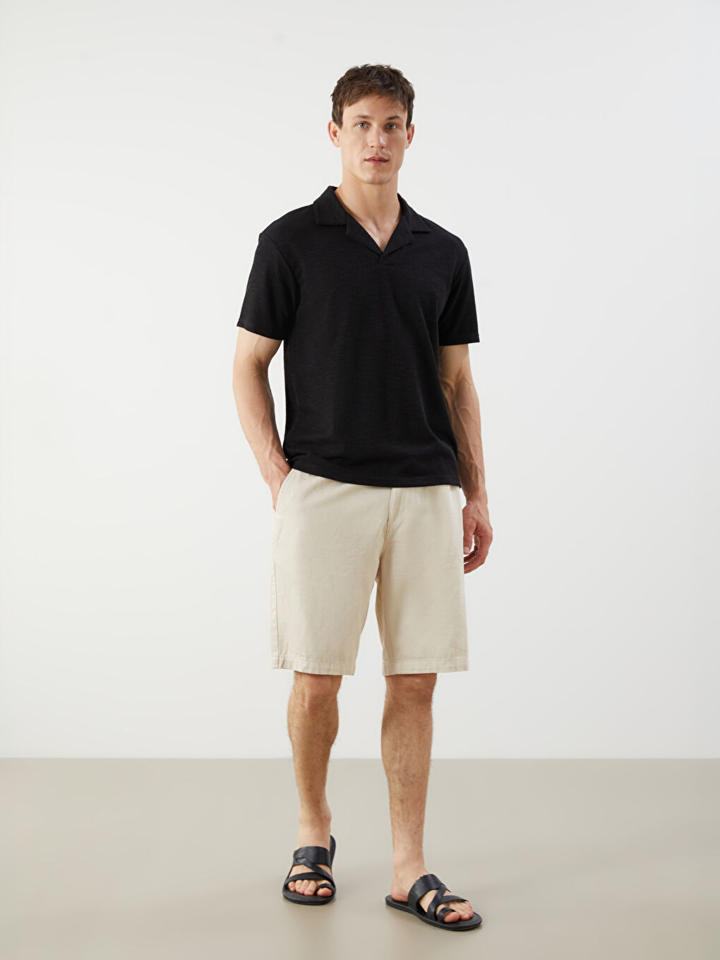 Textured Fabric Men's V-Neck T-Shirt-1