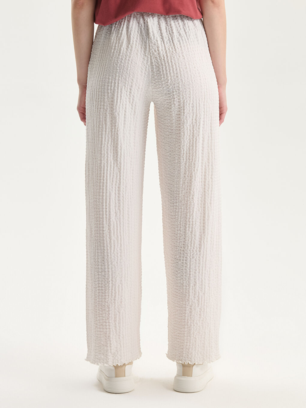 Ekru Beli Lastikli Dokulu Kadın Pantolon-3