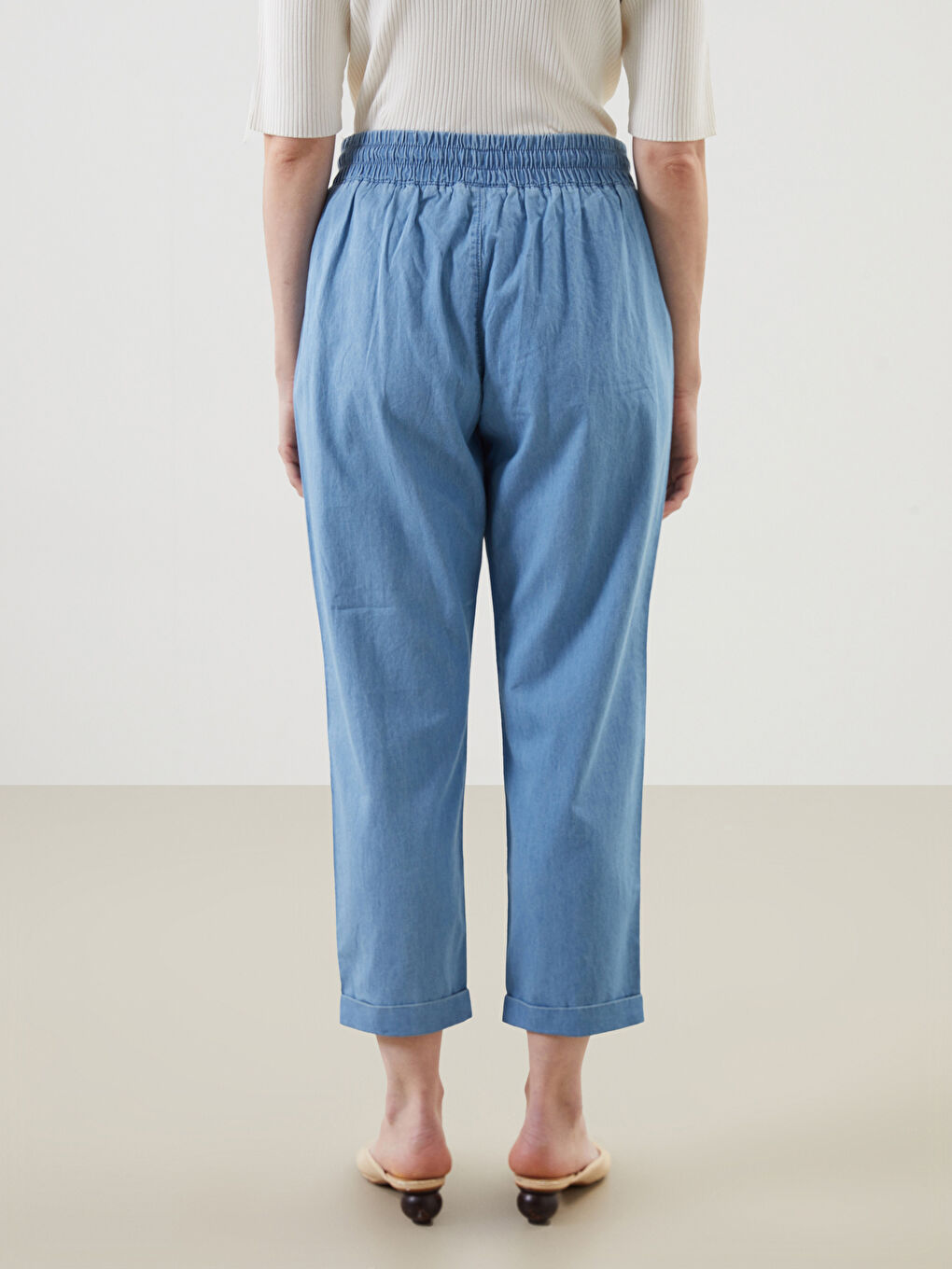 Elasticated Waist Straight Fit Women's Jeans -S5EO53Z8-563