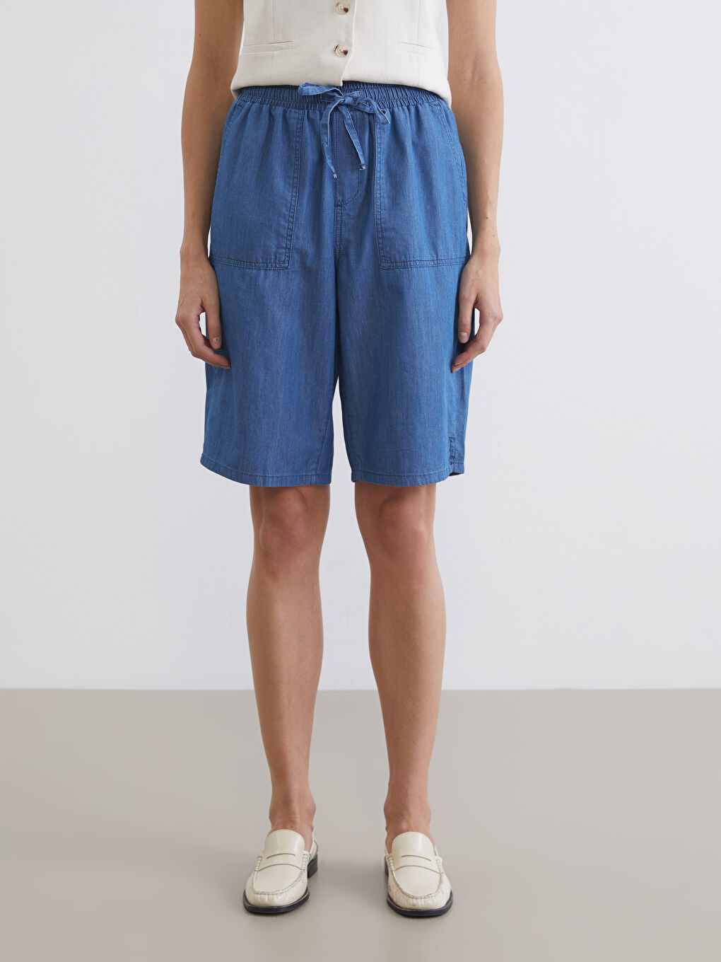 شورت جينز خصر مرن للسيدات-1