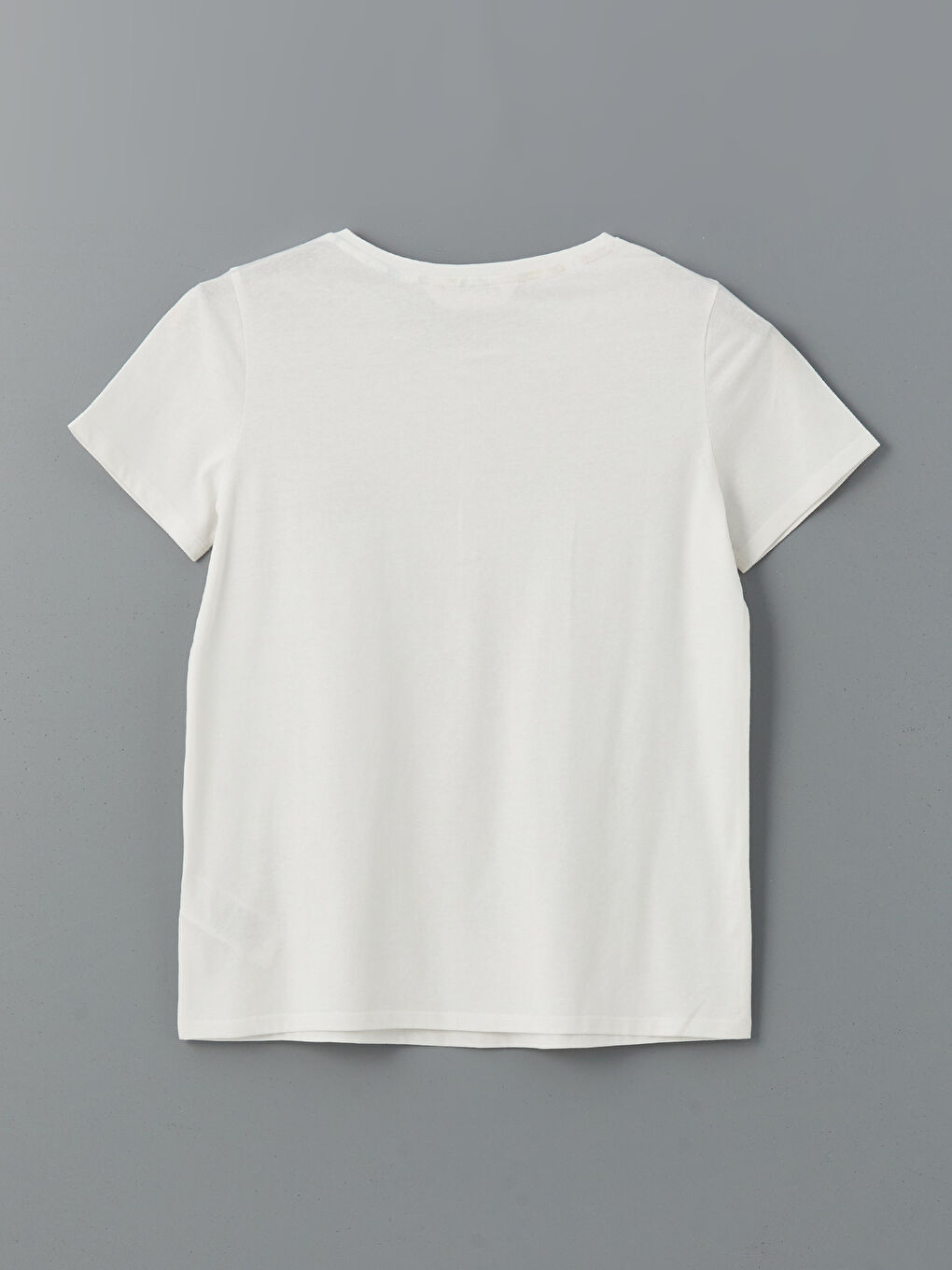 Ekru Bisiklet Yaka Nakışlı Kadın Pijama Üstü-1