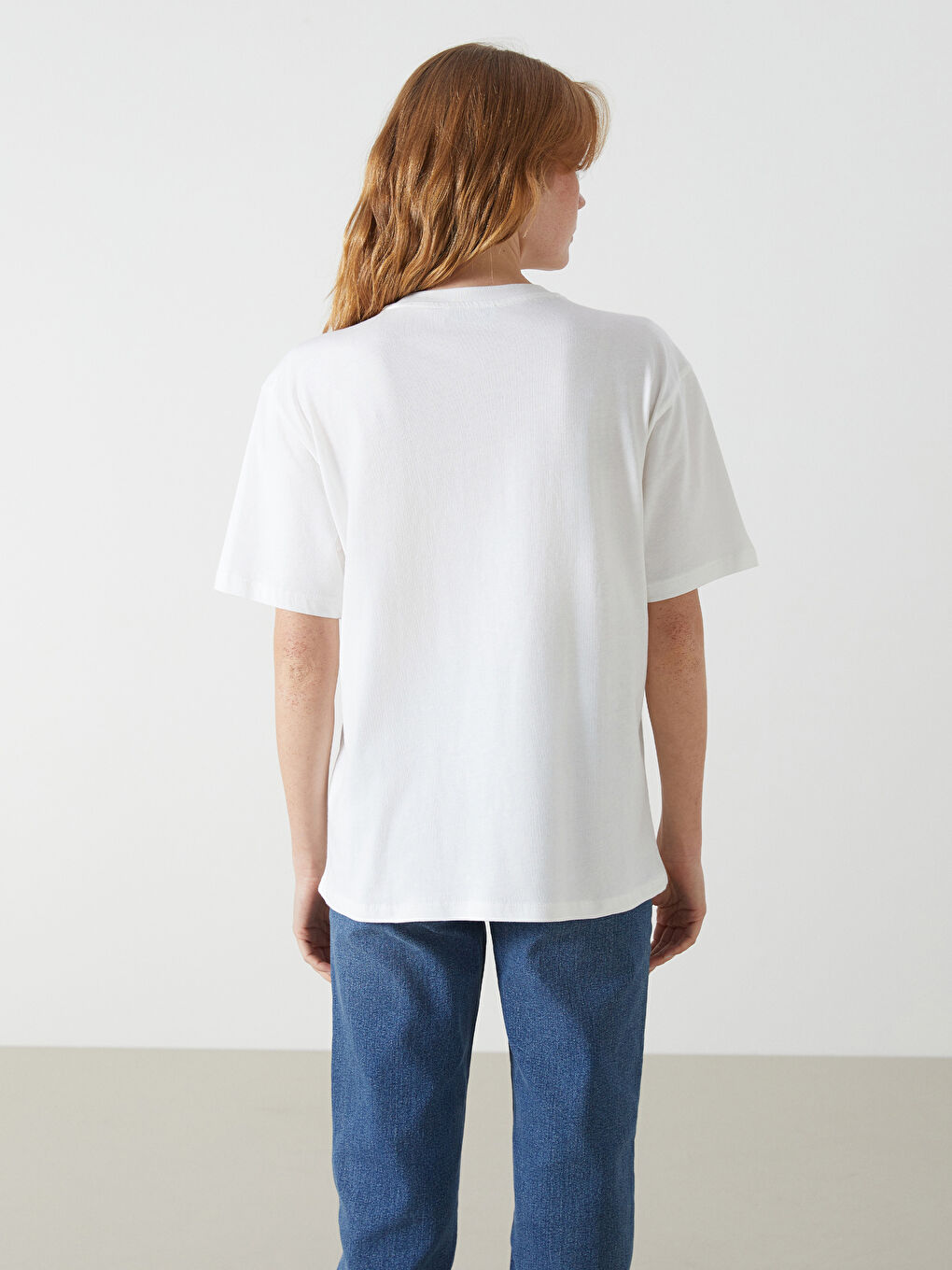 LCW Vision Ekru Bisiklet Yaka Çiçekli Oversize Kadın Tişört - 3