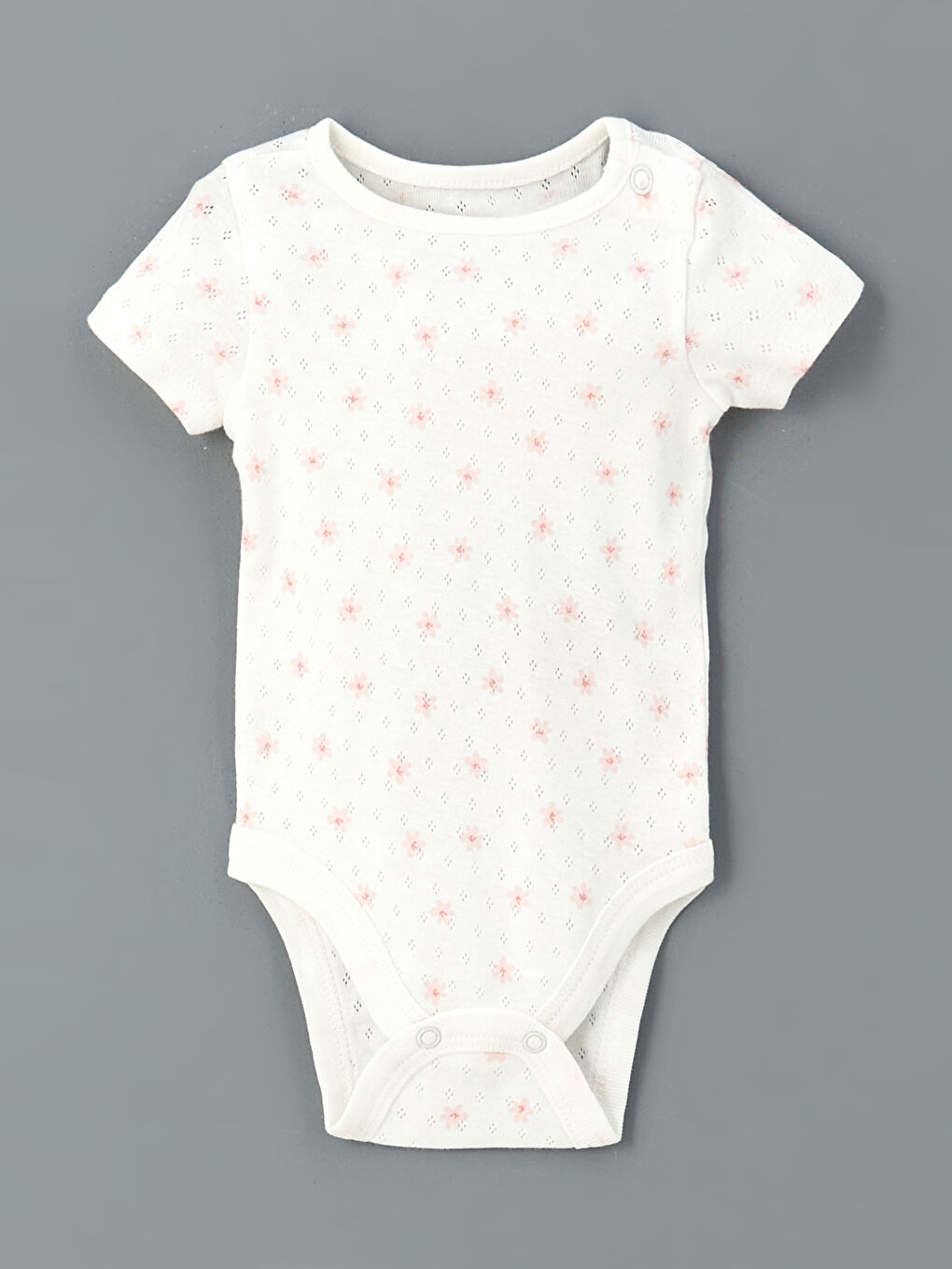 Ekru Bisiklet Yaka Çiçekli Kız Bebek Çıtçıtlı Bodysuit
