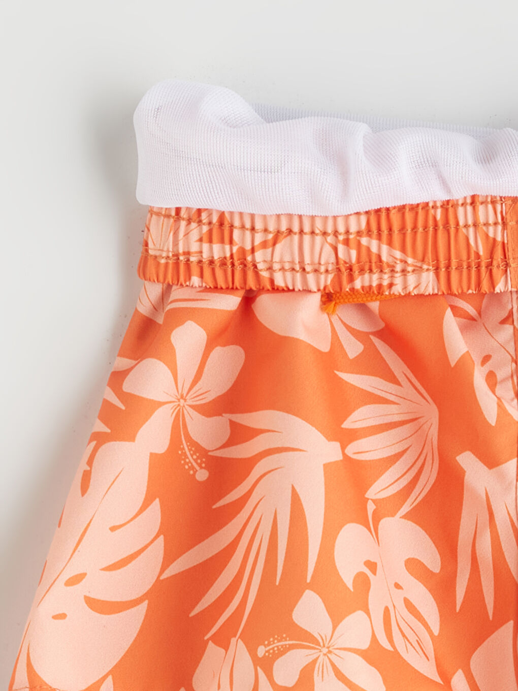 LC WAIKIKI Printed Boys' Swimming T-Shirt and Shorts 2 Pack -S5ER71Z1-Q6K
