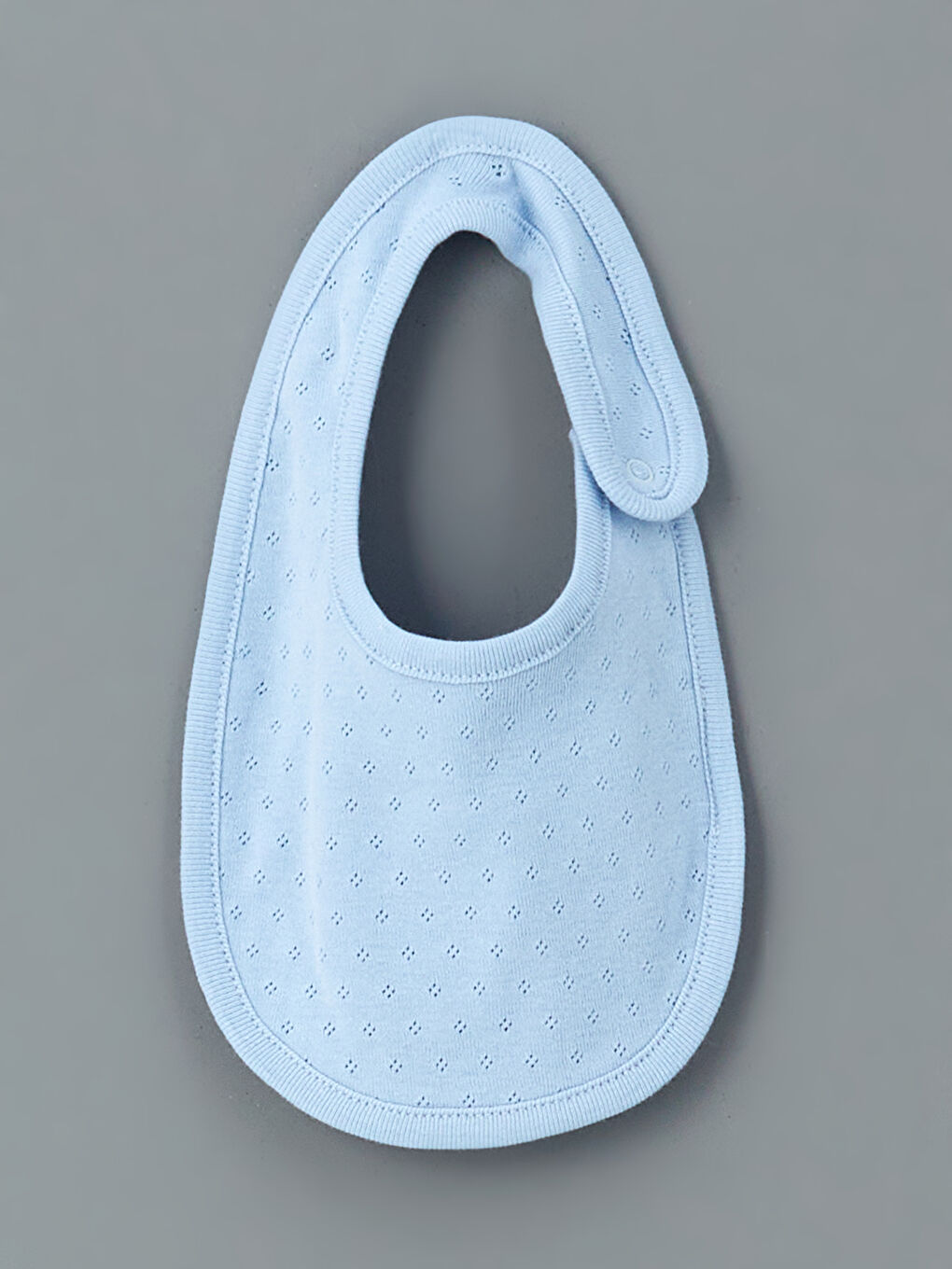 Desenli Erkek Bebek Mama Önlüğü