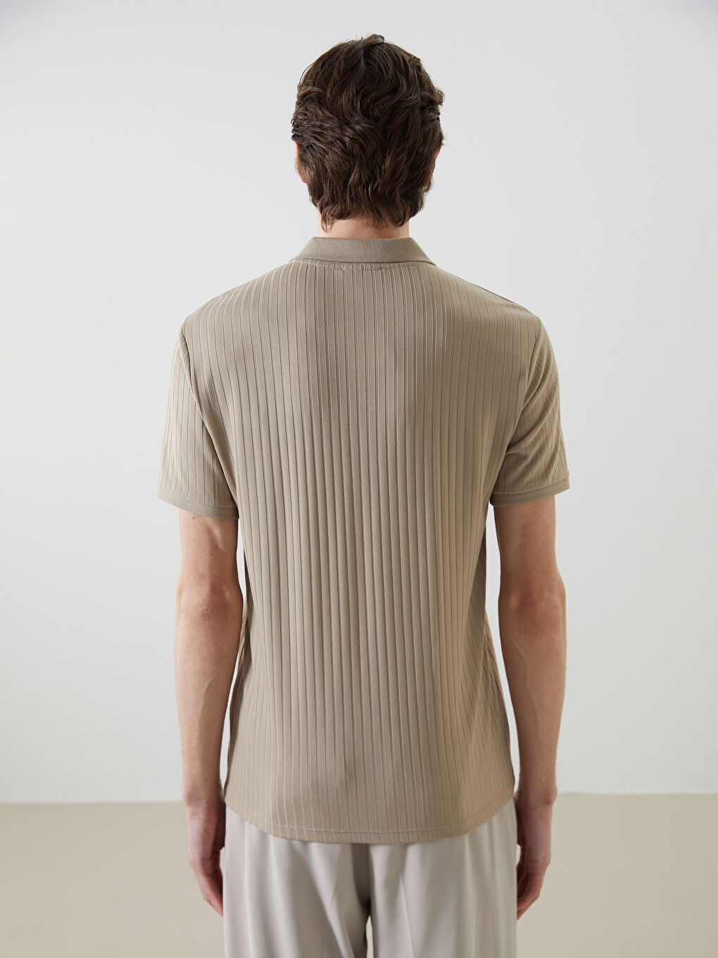 Bej Polo Yaka Kısa Kollu Erkek Tişört-3