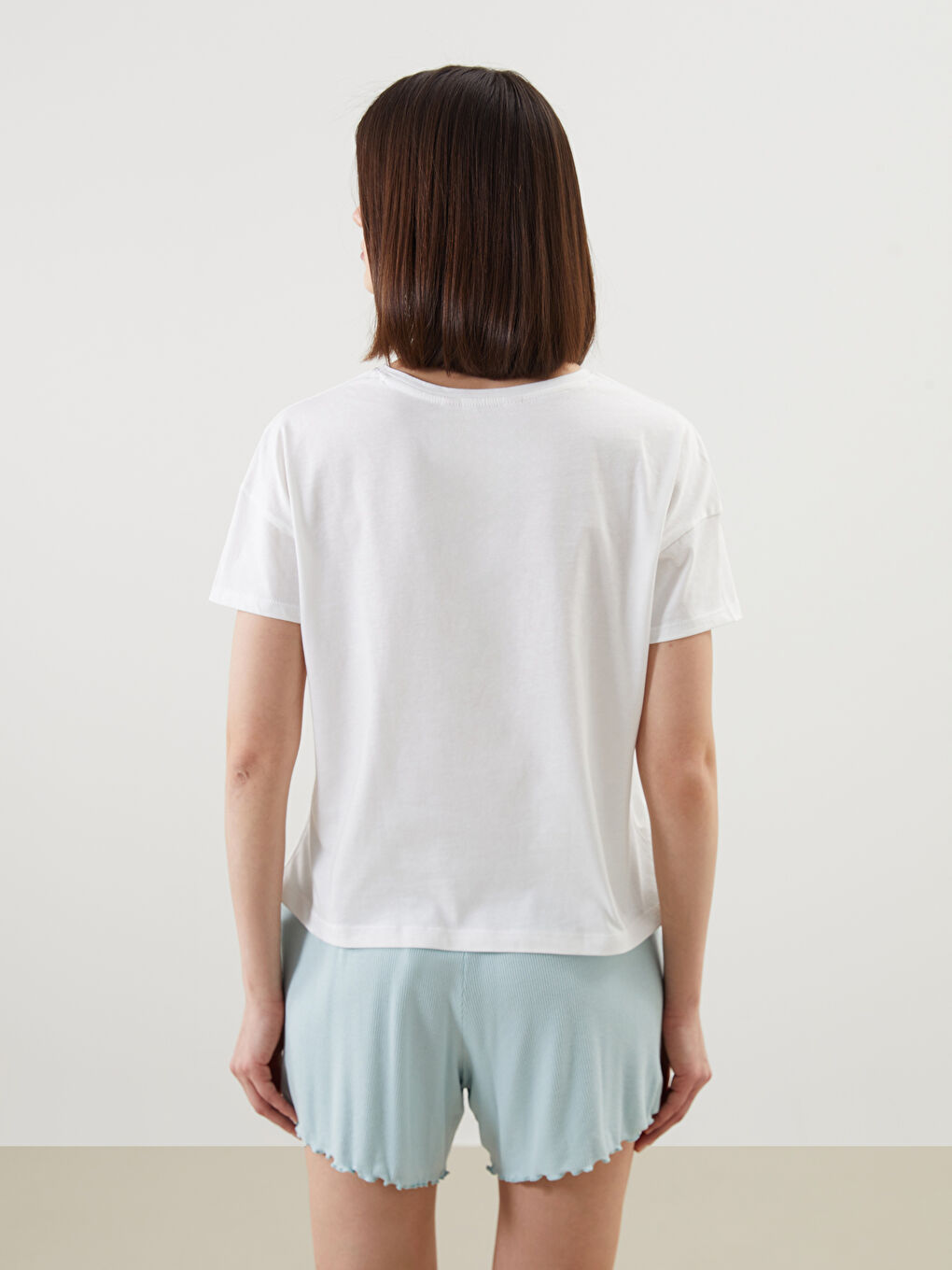 Ekru Bisiklet Yaka Baskılı Kadın Pijama Üstü-3