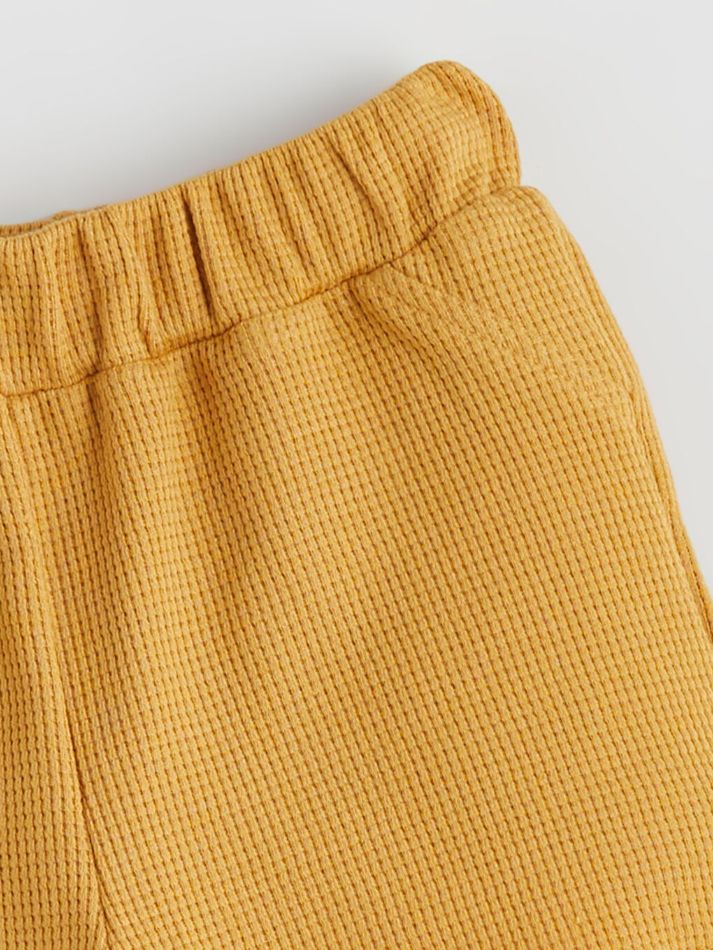 Sarı Beli Lastikli Erkek Bebek Şort-1