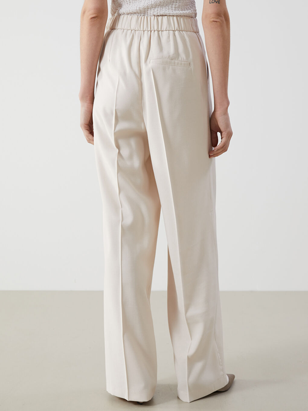 BEŽ Pantalone Žene -S5EV62Z8-CT2