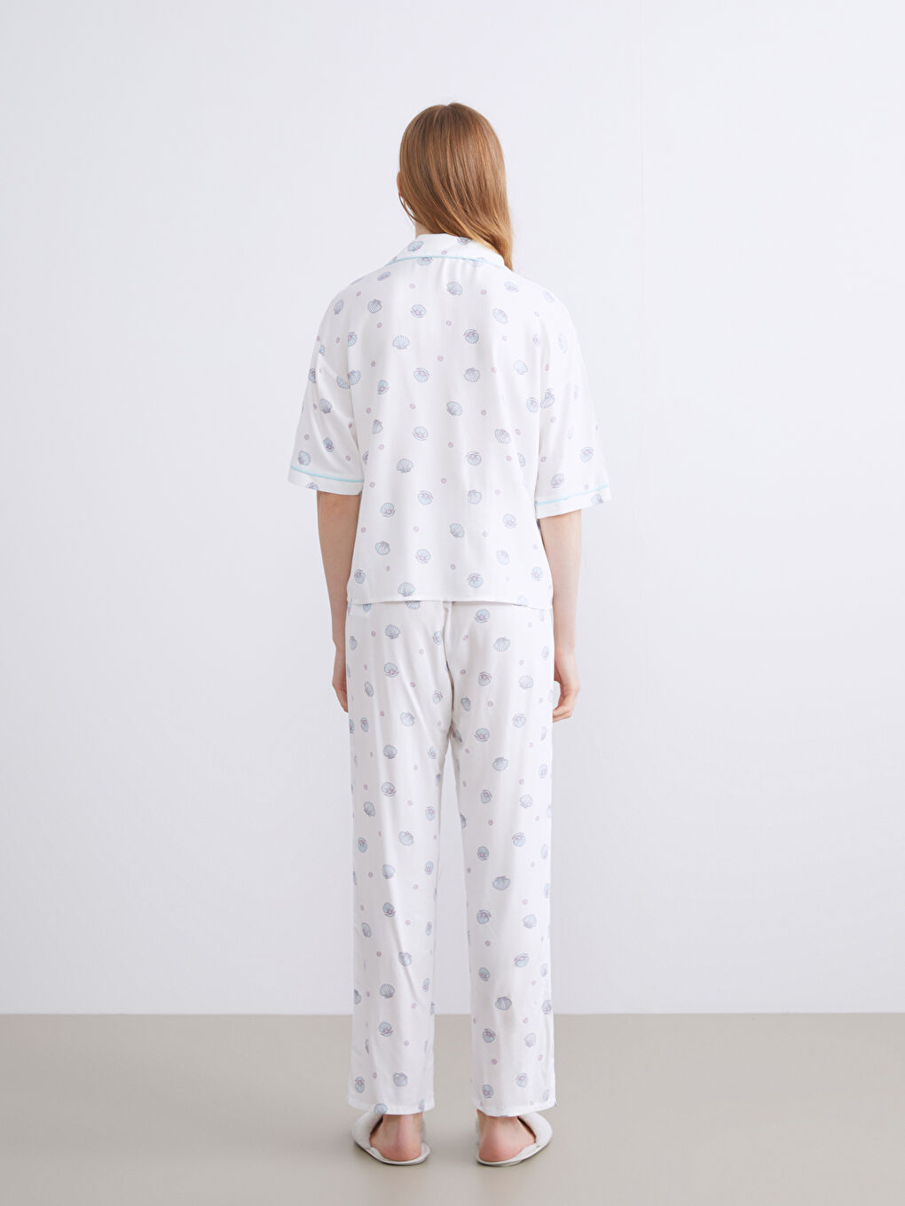 Ekru Gömlek Yaka Baskılı Kadın Pijama Üstü-3