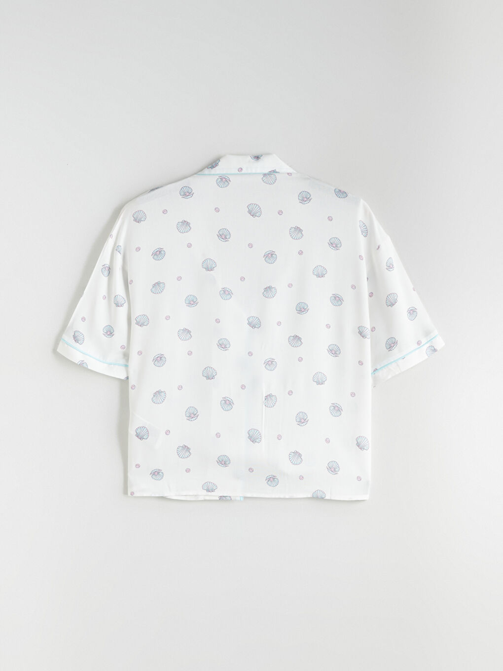 Ekru Gömlek Yaka Baskılı Kadın Pijama Üstü-6