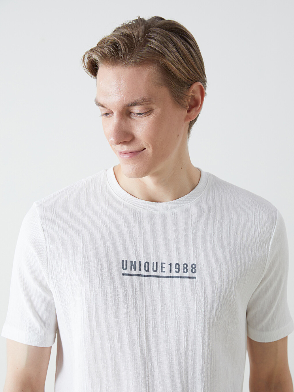 Tricou Cu Mânecă Scurtă Imprimat Pentru Bărbați Cu Guler Rotund