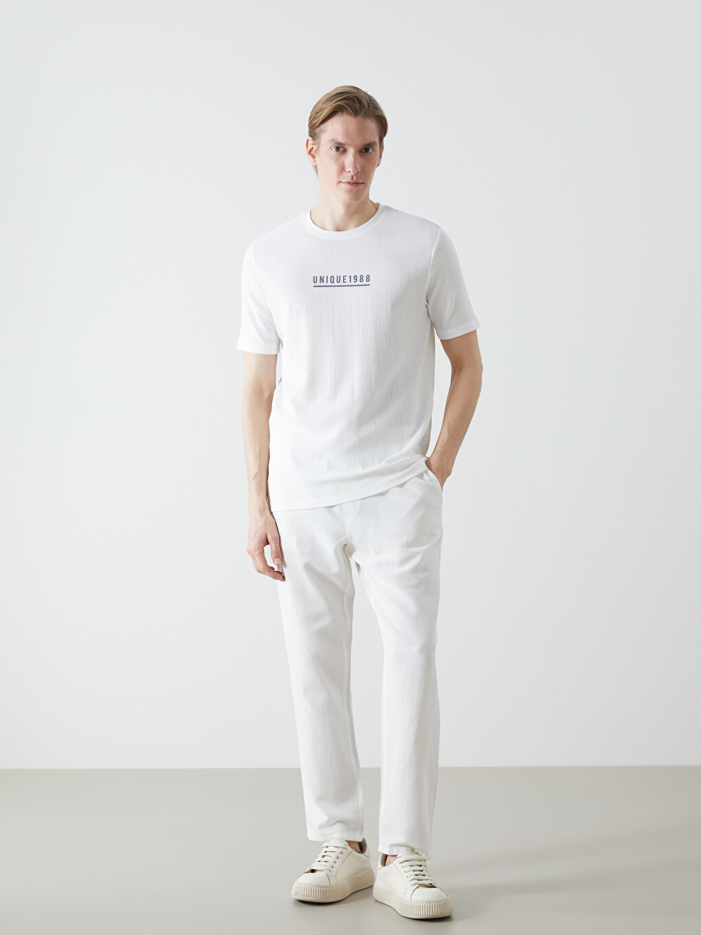 Tricou Cu Mânecă Scurtă Imprimat Pentru Bărbați Cu Guler Rotund-1