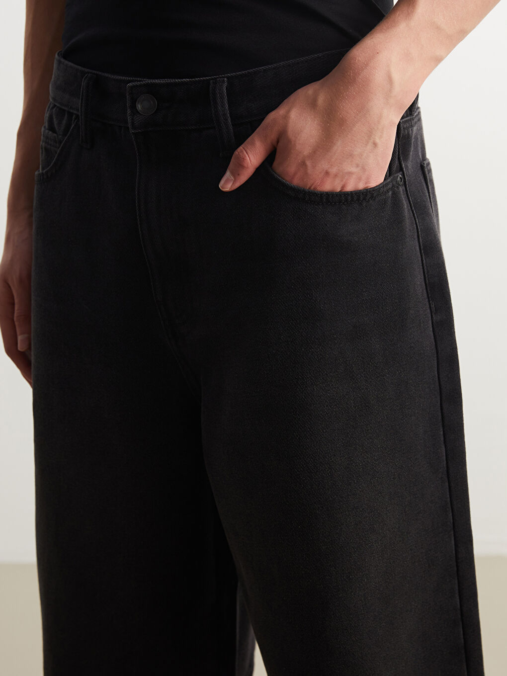 Relaxed Fit Men's Denim Shorts -S5FA71Z8-326