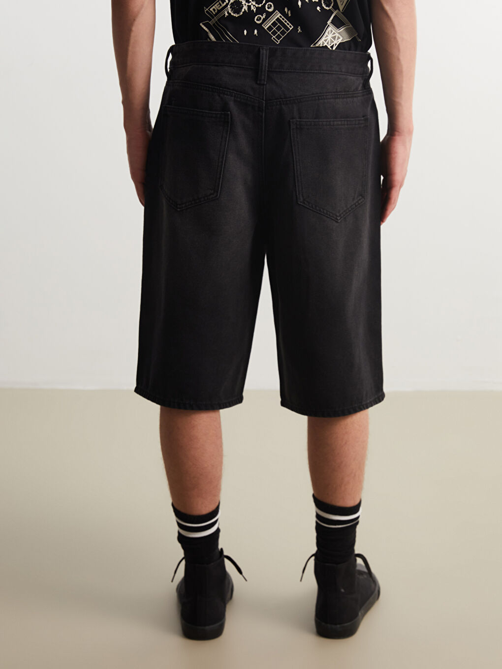 Relaxed Fit Men's Denim Shorts -S5FA71Z8-326