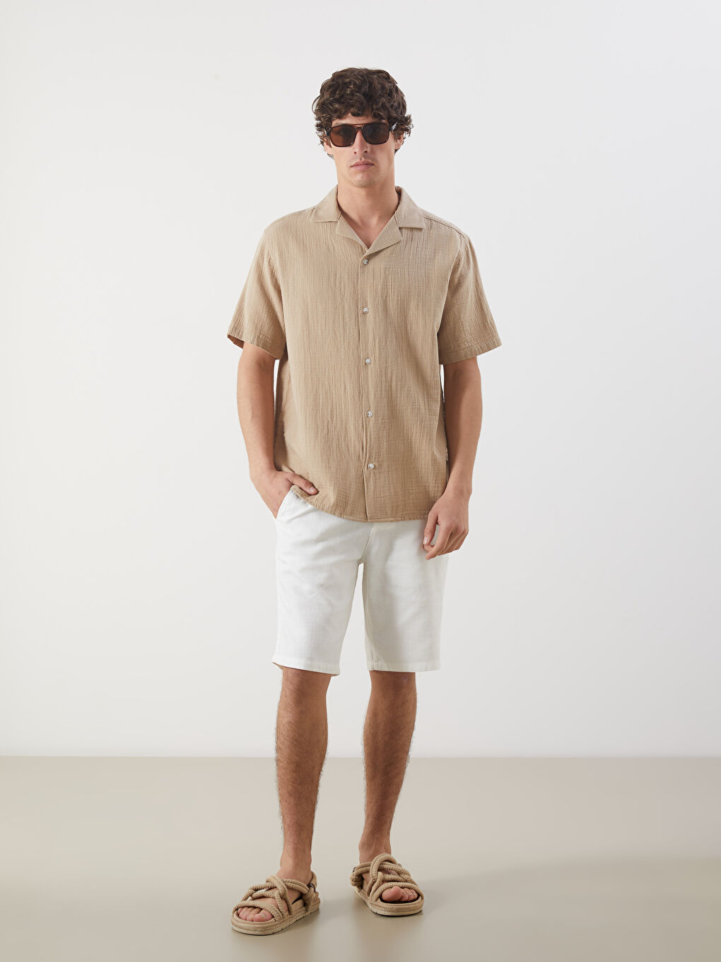Standard Fit Short Sleeve Men's Shirt -S5FB74Z8-HZZ