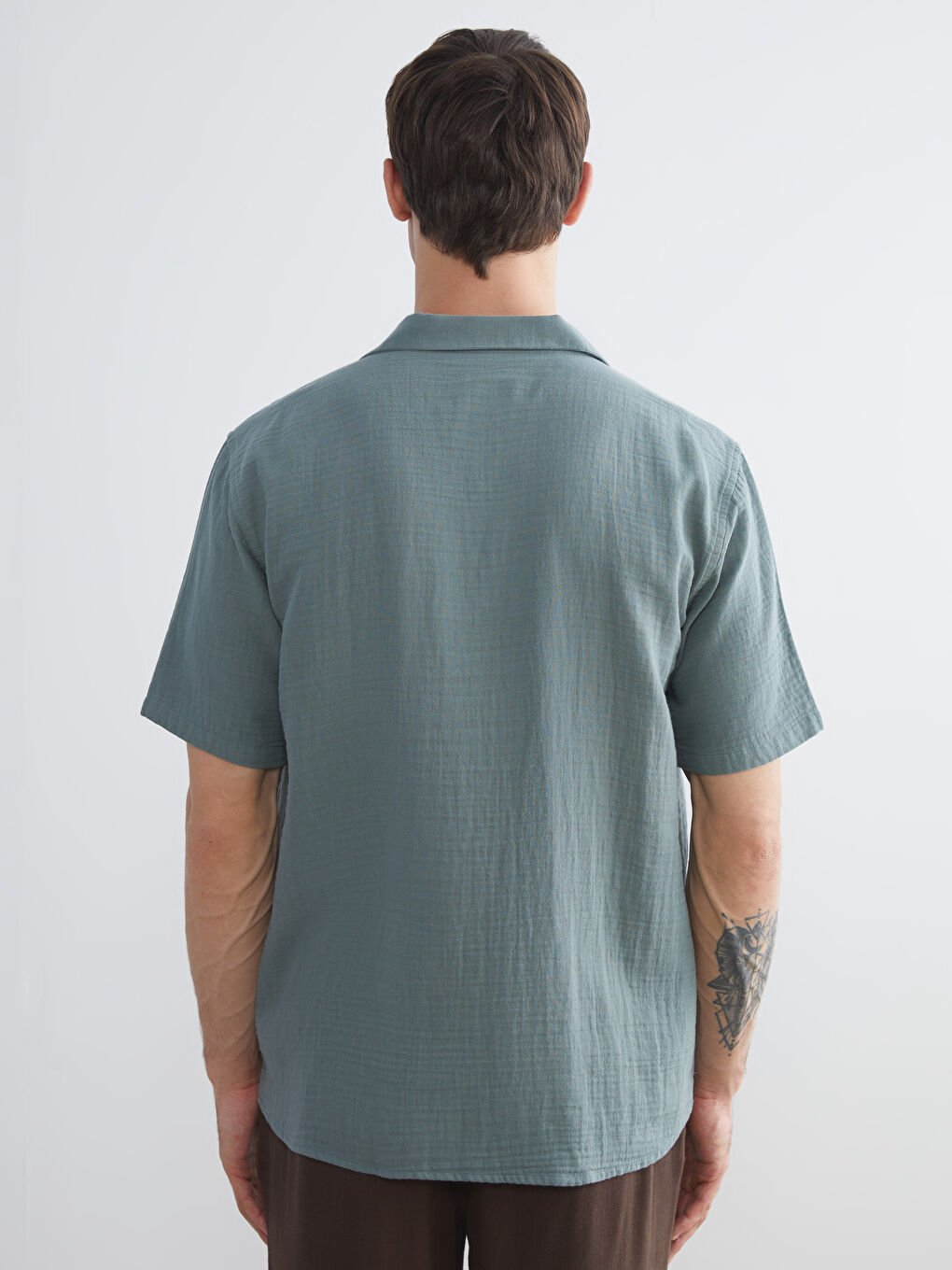 Standard Fit Short Sleeve Men's Shirt-3