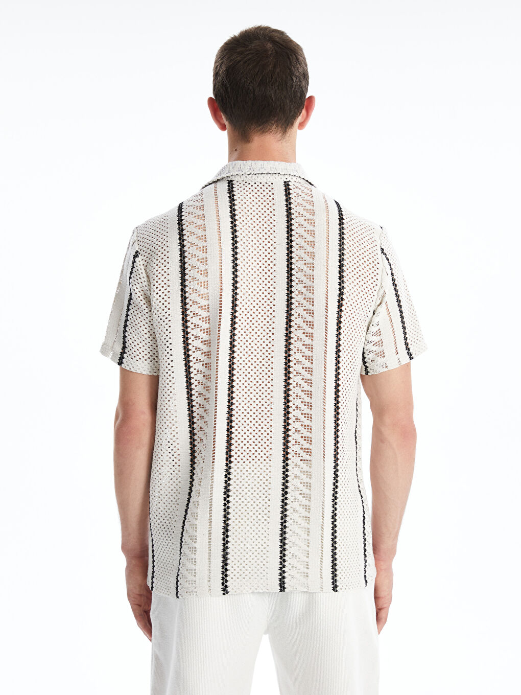 Beyaz Regular Fit Kısa Kollu Desenli Erkek Gömlek-3