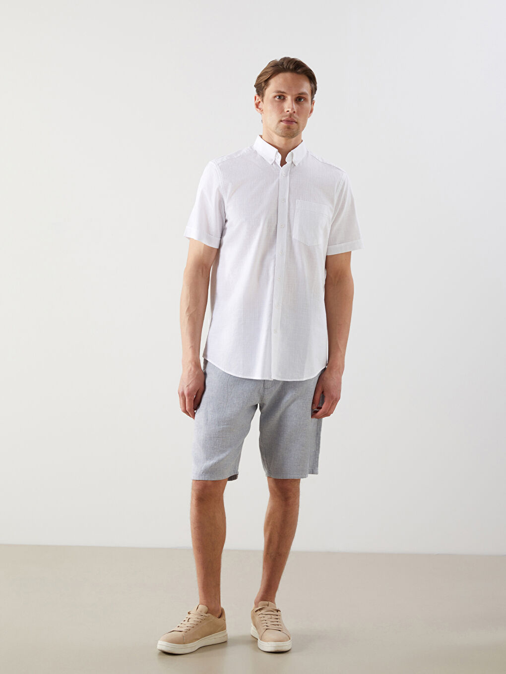 Beyaz Regular Fit Kısa Kollu Armürlü Erkek Gömlek-1