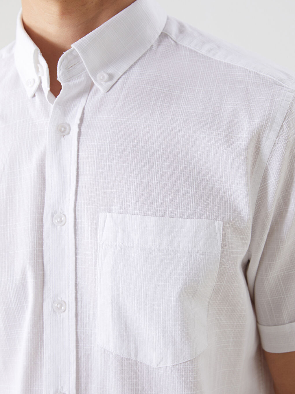 Beyaz Regular Fit Kısa Kollu Armürlü Erkek Gömlek-2