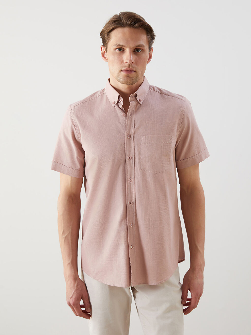 LCWAIKIKI Classic Pembe Regular Fit Kısa Kollu Armürlü Erkek Gömlek