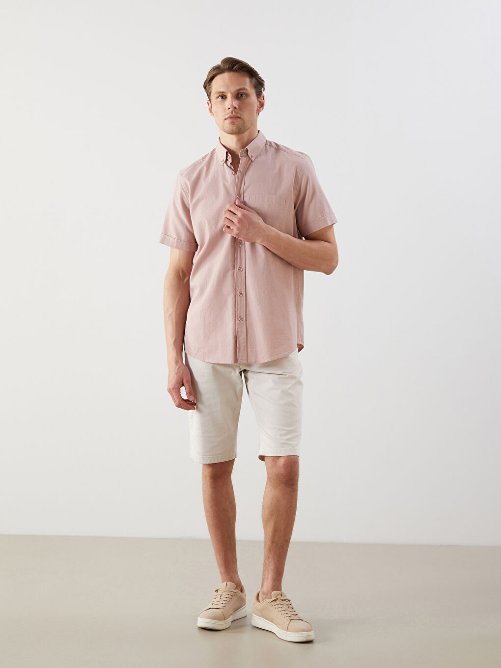 LCWAIKIKI Classic Pembe Regular Fit Kısa Kollu Armürlü Erkek Gömlek - 1