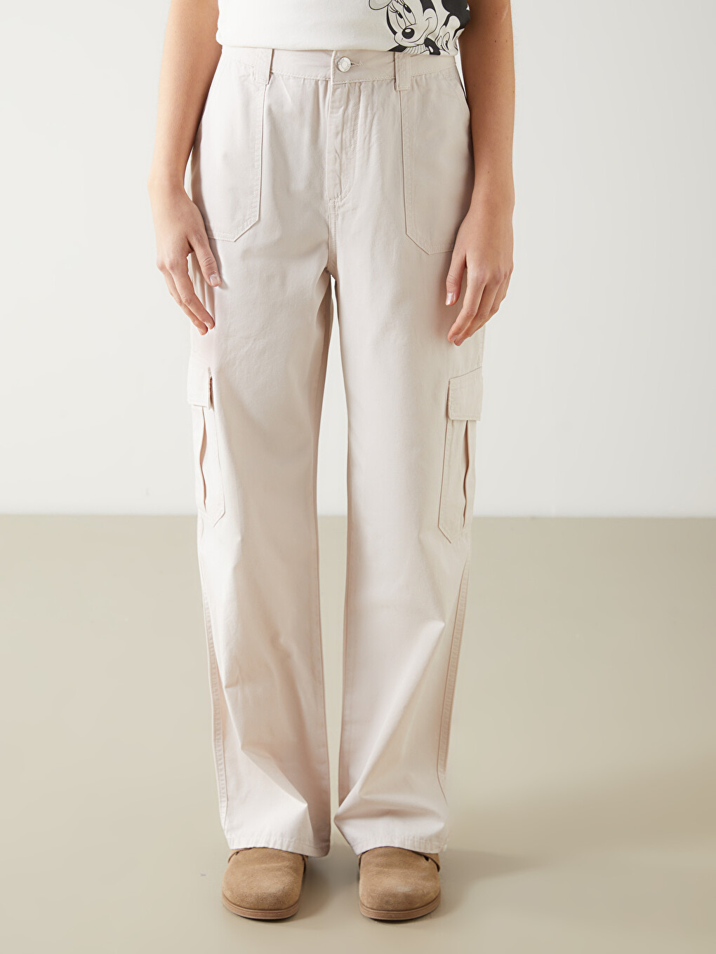 Standard Fit Gabardine Women's Cargo Trousers-1