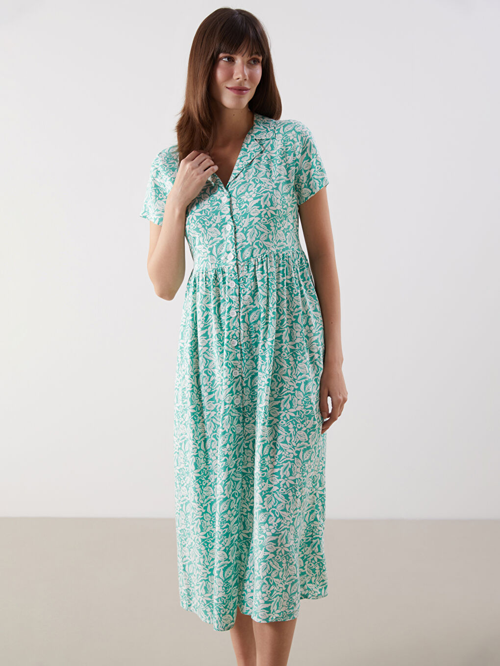 LCW Comfort Floral Shirt Dress -S5FD61Z8-LRR