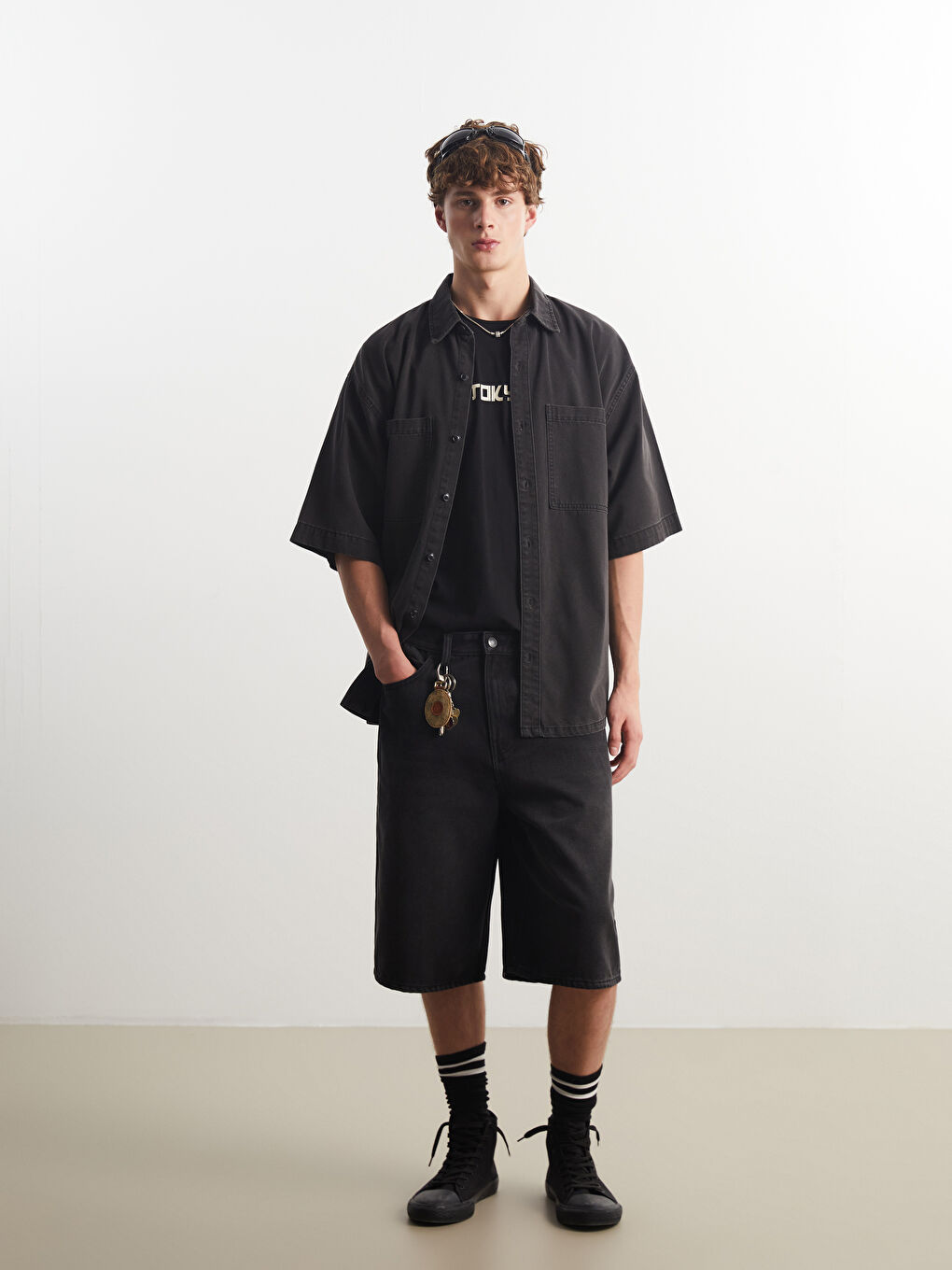 Relaxed Fit Short Sleeve Men's Denim Shirt-1