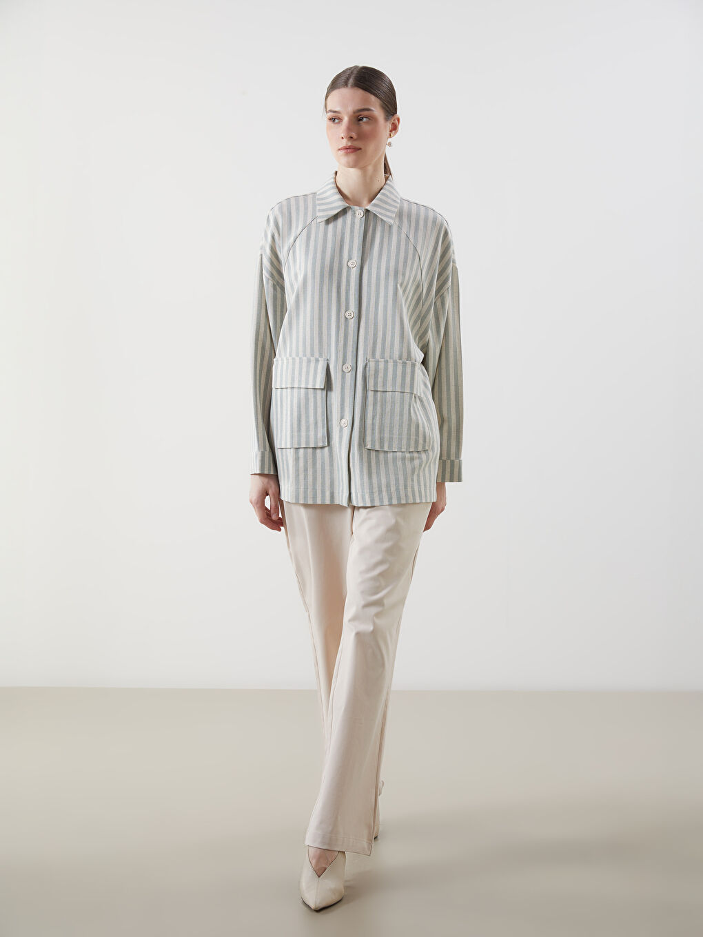 Yeşil Çizgili Oversize Keten Karışımlı Kadın Gömlek Ceket-1