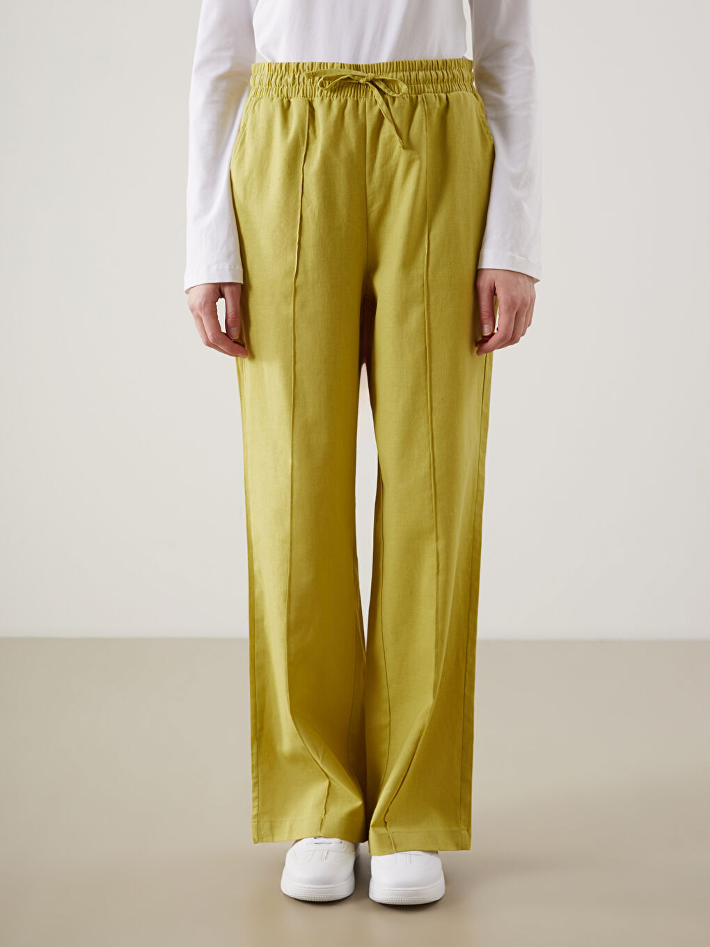 Elasticated Waist Linen Blend Pleated Women's Trousers-1