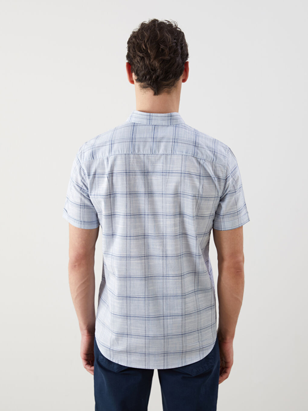 LCWAIKIKI Classic Regular Fit Popeline Herrenhemd -S5FF97Z8-LMR