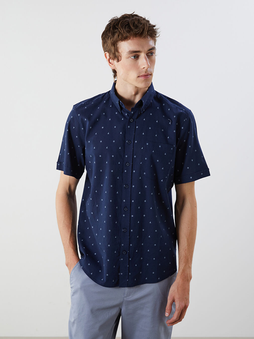 LCWAIKIKI Classic Regular Fit Short Sleeve Patterned Poplin Men's Shirt -S5FG13Z8-LS3