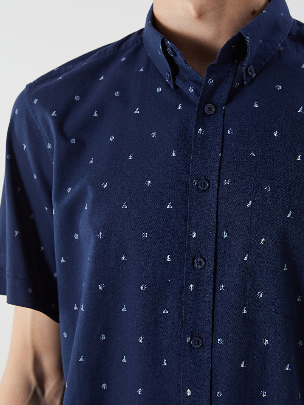 LCWAIKIKI Classic Regular Fit Short Sleeve Patterned Poplin Men's Shirt -S5FG13Z8-LS3