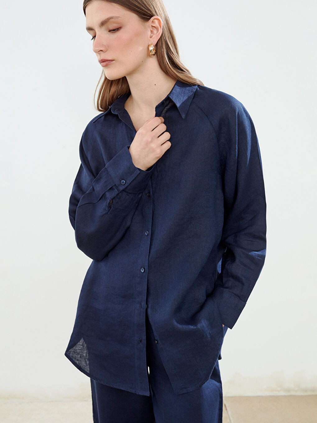 LCW Modest Lacivert Oversize Keten Kadın Gömlek