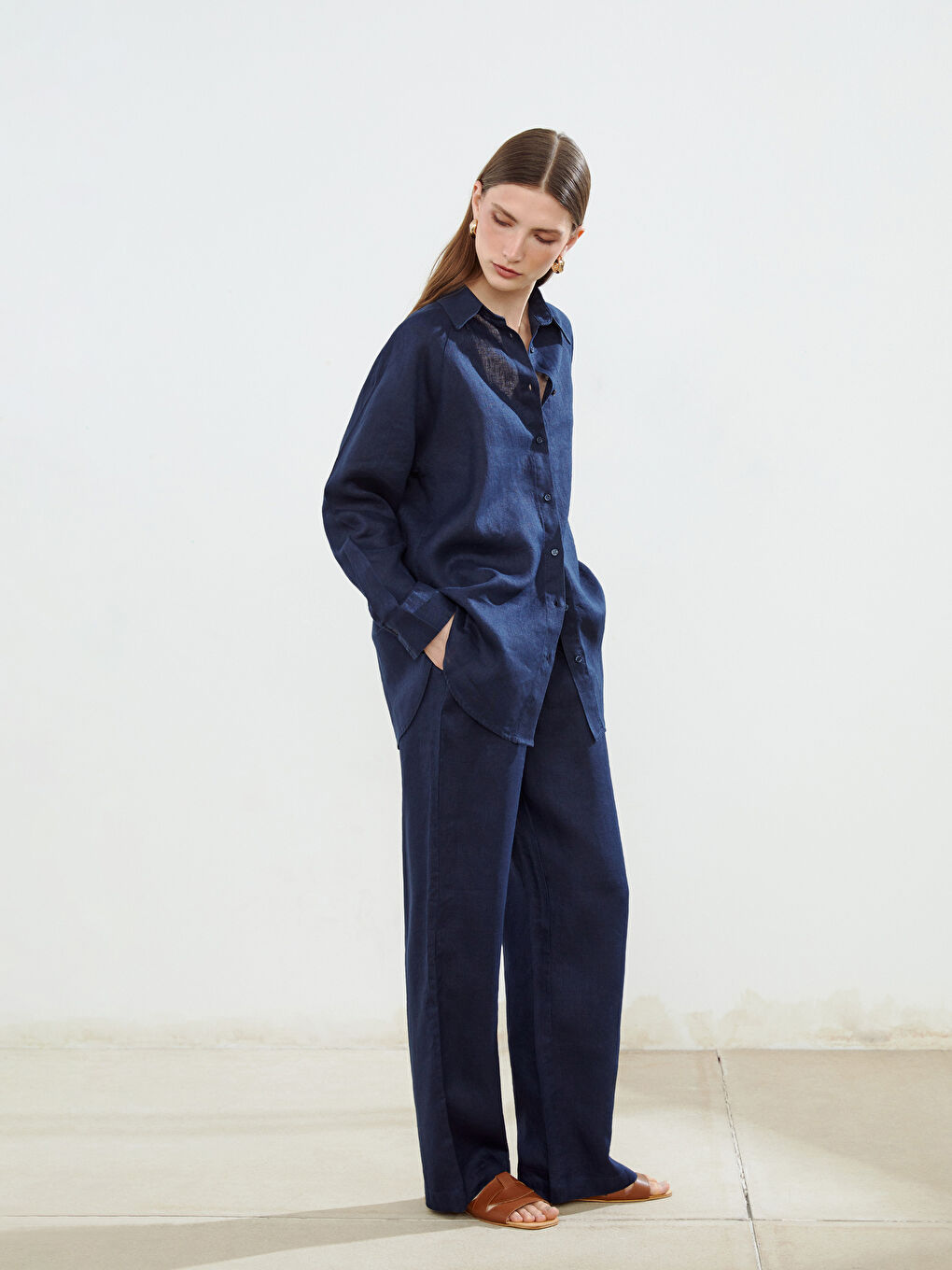 LCW Modest Lacivert Oversize Keten Kadın Gömlek - 1