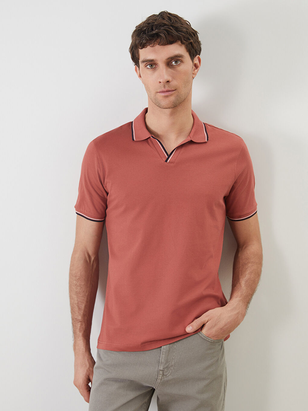 Pembe Polo Yaka Kısa Kollu Erkek Tişört