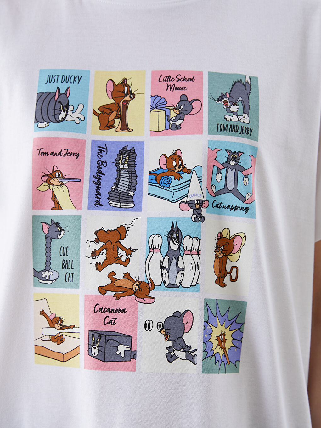 LCW Modest Bisiklet Yaka Tom ve Jerry Baskılı Kadın Tişört -S5FI59Z8-Q6K